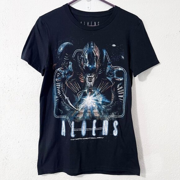 Fright Rags Aliens They Mostly Come At Night...Mostly Shirt Size Small - Picture 1 of 6